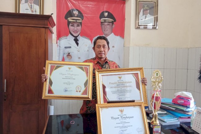Penghargaan dari Bupati Klaten Untuk Kecamatan Manisrenggo