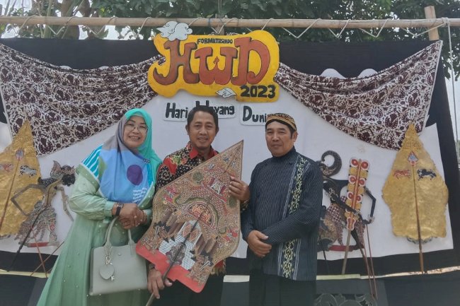 Peringatan Hari Wayang Sedunia di Gasebu Tegal Corocanan Desa Solodiran