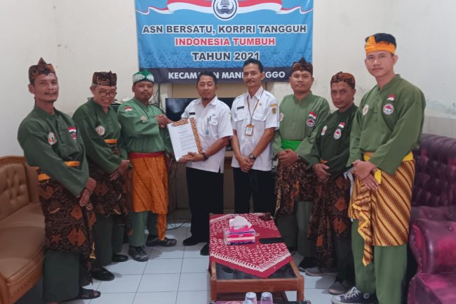 Kunjungan Tim Persinas ASAD LDII Kec. Manisrenggo ke Kantor Camat Manisrenggo