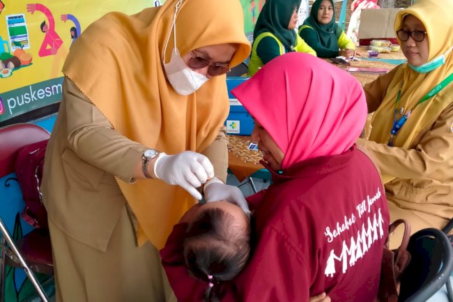Pelaksanaan Sub Pin Polio Putaran 1 Desa Leses