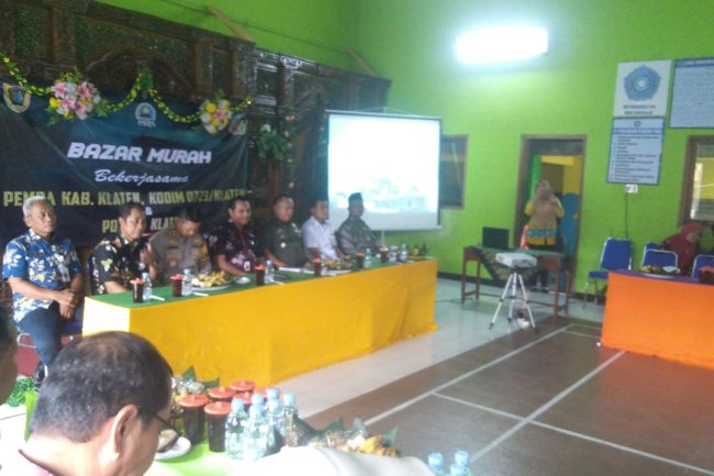 Bazar Pasar Murah di Kecamatan Manisrenggo