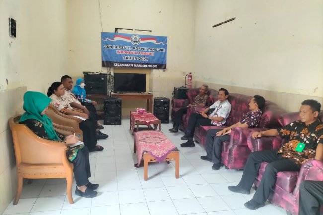 Pelaksanaan Pengawasan Kearsipan Kecamatan Manisrenggo oleh Dinas Perpustakaan dan Kearsipan Kabupaten Klaten