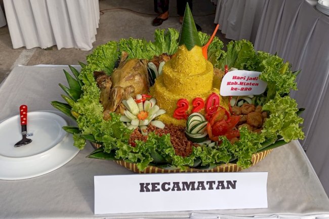 Kecamatan Manisrenggo Gelar Tumpengan Peringati hari Jadi Ke-220 Klaten