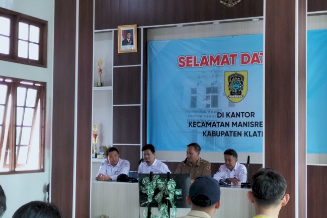 Penerimaan Mahasiswa Universitas Gajah Mada (UGM) Yogyakarta Untuk Melaksanakan Program KKN-PPM Di Wilayah Kecamatan Manisrenggo