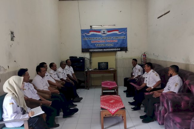 Rapat Koordinasi Internal ASN Kecamatan Manisrenggo