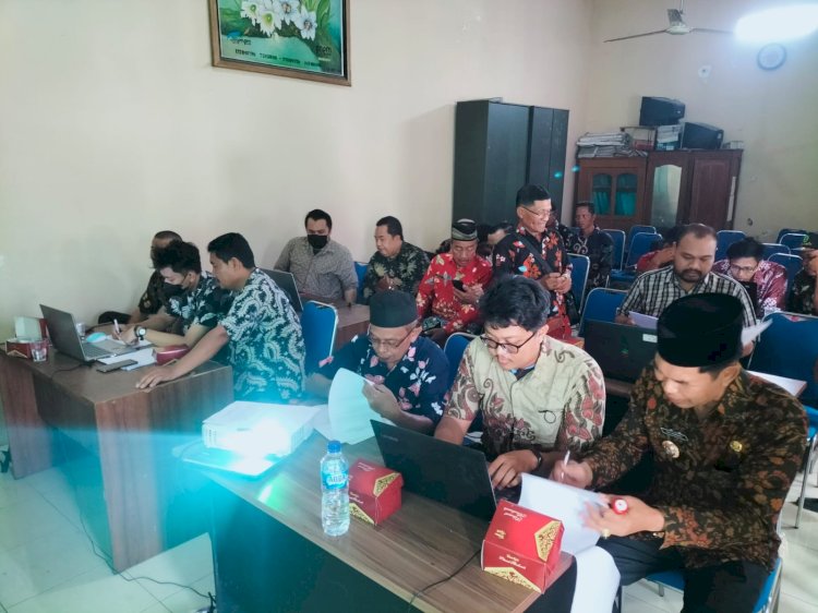 Rapat Penetapan Batas Wilayah DI Kecamatan Manisrenggo