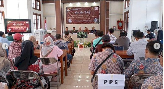 Rapat Pleno Terbuka Rekapitulasi Hasil Penghitungan Suara dalam Pemilu Tahun 2024 di Tingkat Kecamatan Manisrenggo