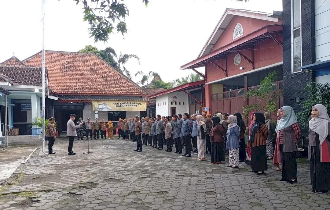 Pelaksanaan Upacara Peringatan Hari Lahir Pancasila Tahun 2025 Kecamatan Manisrenggo