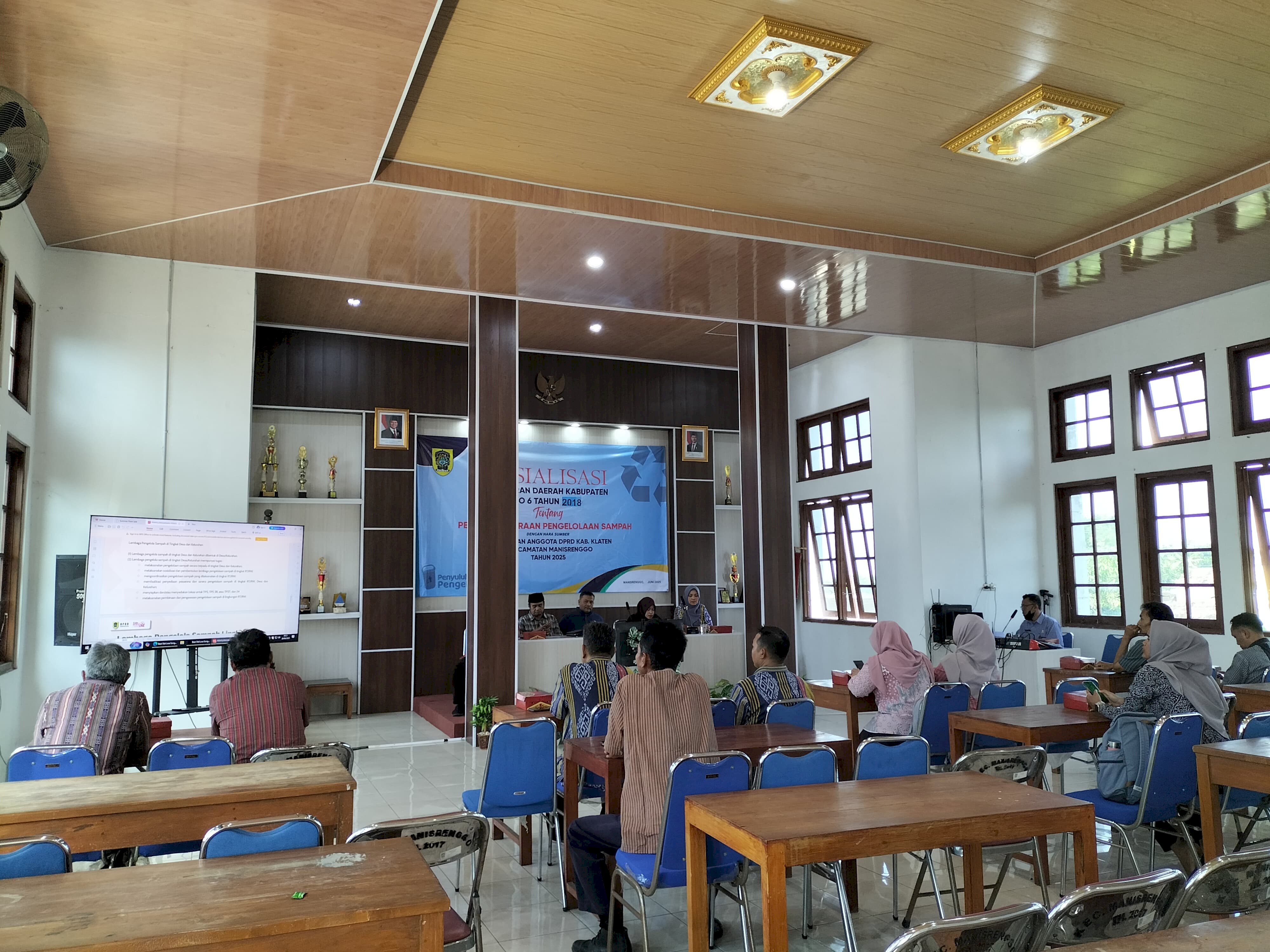 Sosialisasi Peraturan Daerah Kabupaten Klaten Nomor 6 Tahun 2018 tentang Penyelenggaraan Pengelolaan Sampah di Kecamatan Manisrenggo