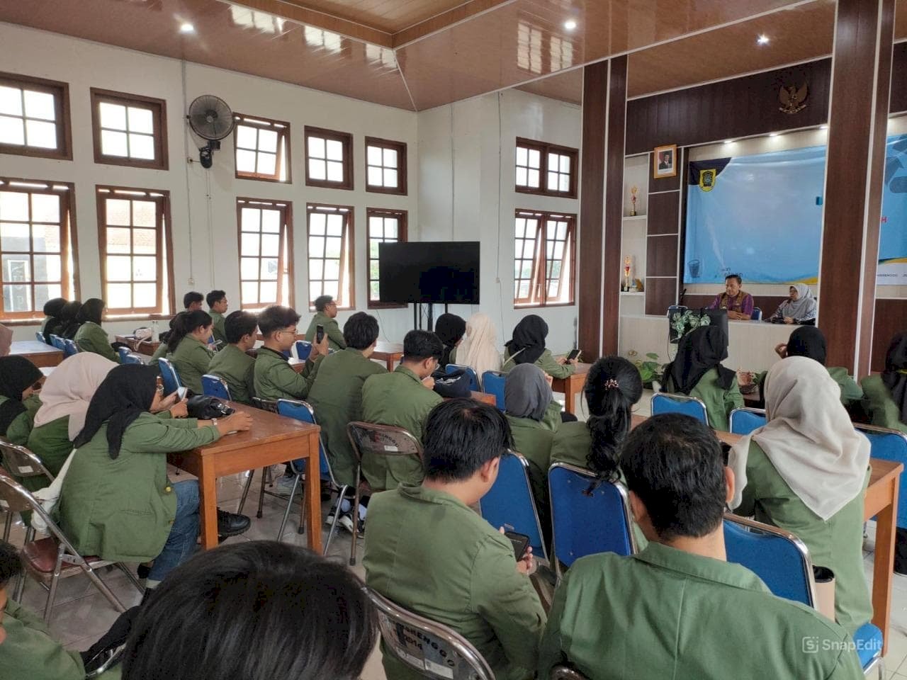 Penerimaan Mahasiswa dari Universitas Pembangunan Nasional (UPN) Veteran Yogyakarta untuk melaksanakan program Kuliah Kerja Nyata di Wilayah Kecamatan Manisrenggo