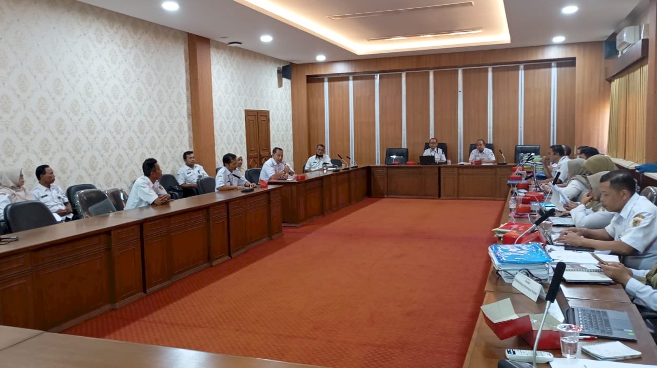 Pelaksanaan Evaluasi Kinerja Kecamatan (EKK) Kecamatan Manisrenggo Tahun 2025
