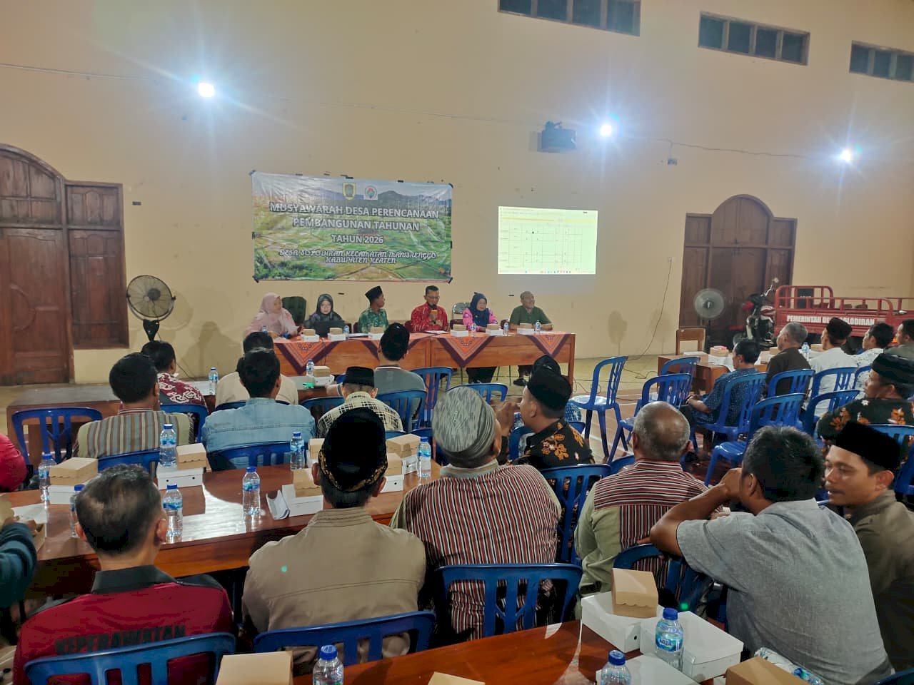 Pelaksanaan Musyawarah Desa Khusus (Musdes) Desa Solodiran Kecamatan Manisrenggo