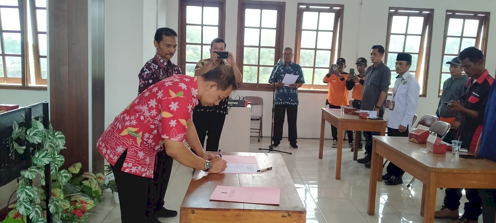 Pengukuhan Tim Reaksi Cepat (TRC) Penanggulangan Bencana Kecamatan Manisrenggo