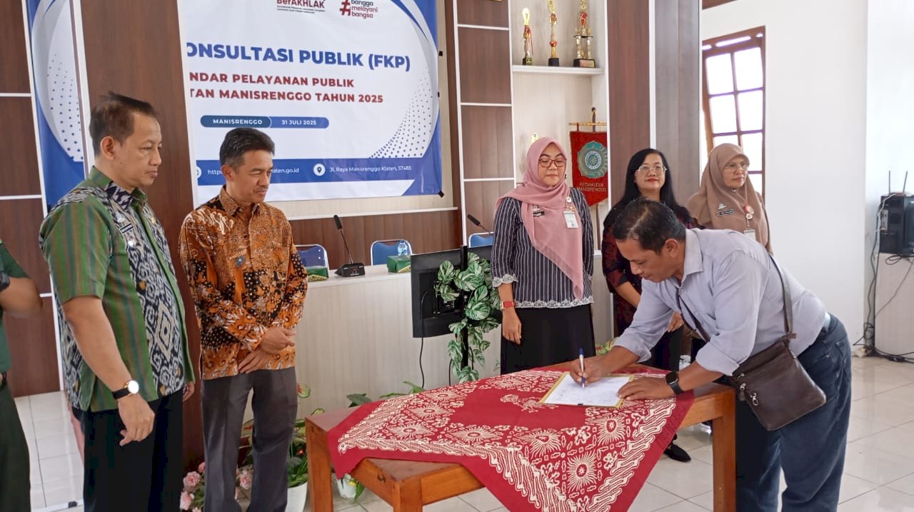 Forum Konsultasi Publik (FKP) Standar Pelayanan Publik Kecamatan Manisrenggo Tahun 2025