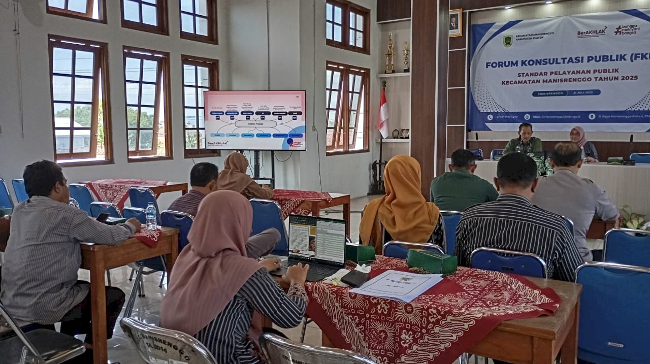 Forum Konsultasi Publik (FKP) Standar Pelayanan Publik Kecamatan Manisrenggo Tahun 2025
