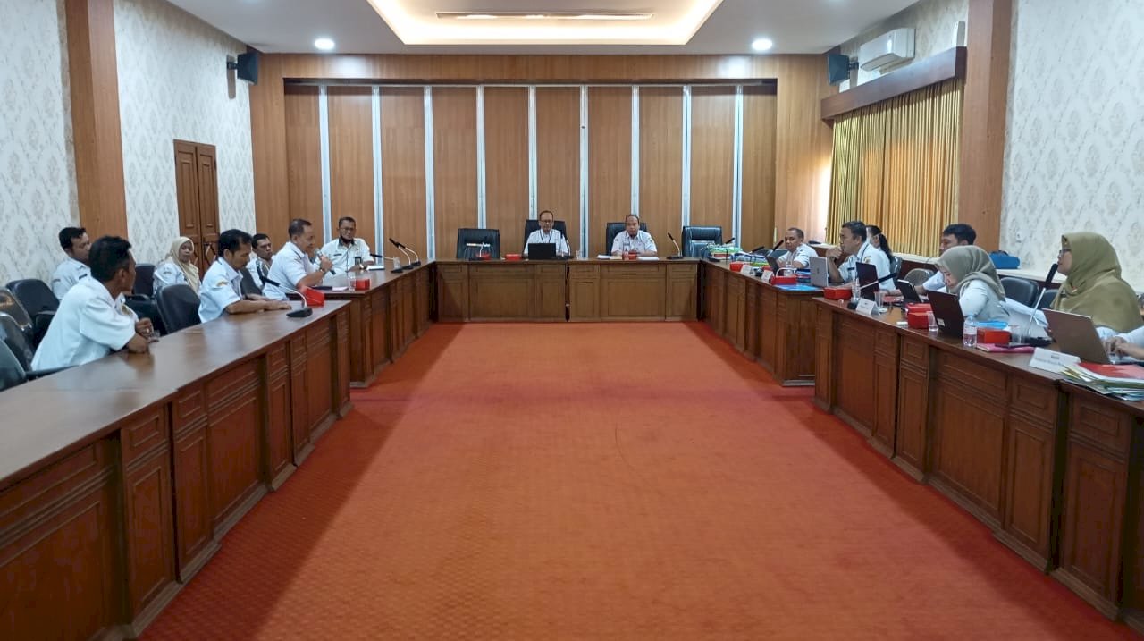 Pelaksanaan Evaluasi Kinerja Kecamatan (EKK) Kecamatan Manisrenggo Tahun 2025