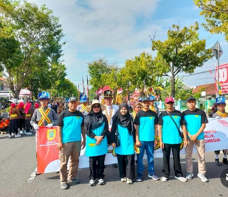 Kontingen Kecamatan Manisrenggo mengikuti Karnaval Budaya Kabupaten Klaten Tahun 2025