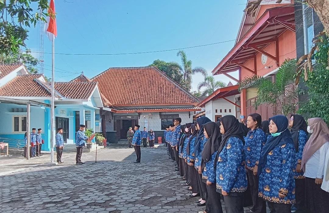 Upacara peringatan Hari Kesaktian Pancasila Kecamatan Manisrenggo Tahun 2025