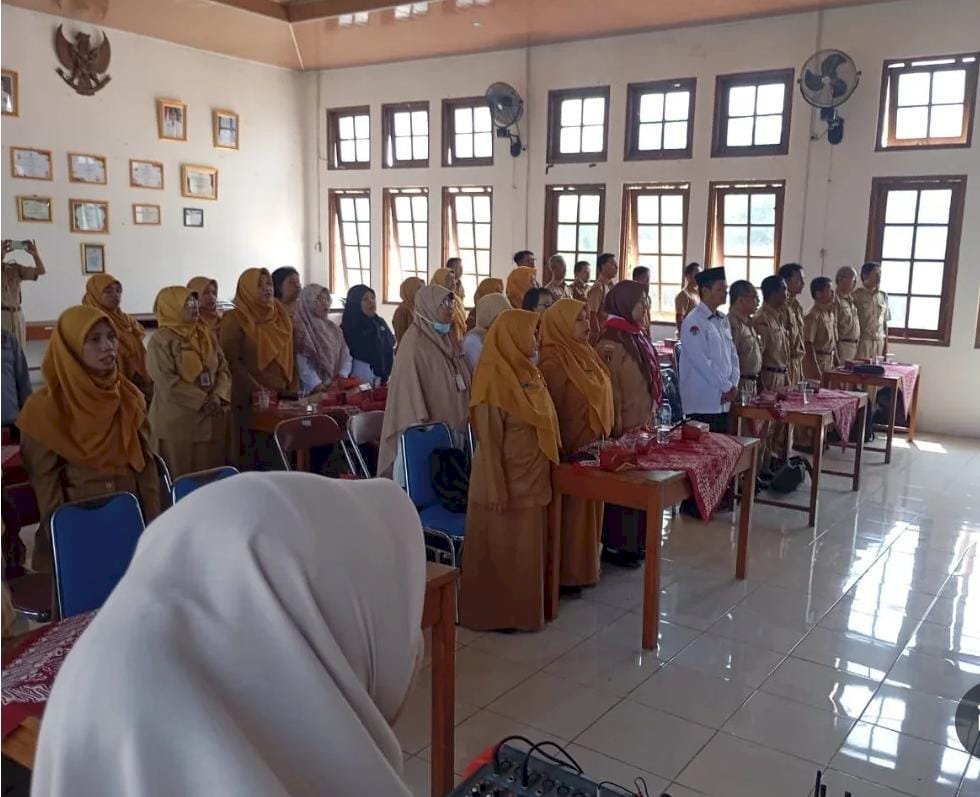 Sarasehan Harmonisasi Kerukunan Umat Beragama antara kepala sekolah dengan FKUB dan PKUB Kecamatan Manisrenggo