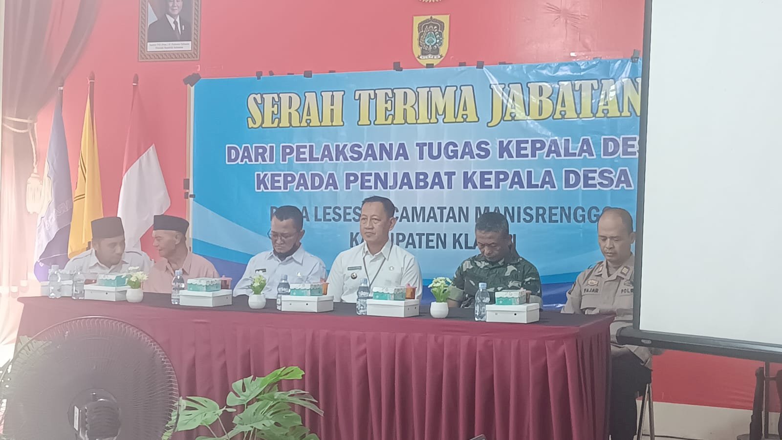Serah Terima Jabatan dari Pelaksana Tugas Kepala Desa kepada Pejabat Kepala Desa Leses Kecamatan Manisrenggo