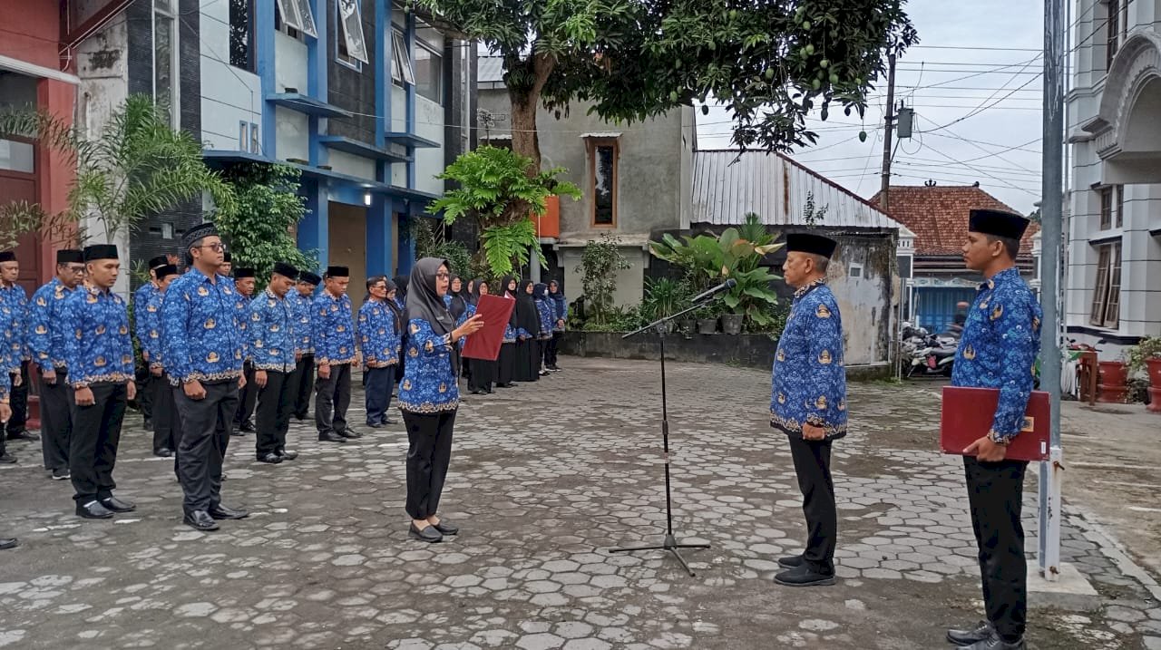 Upacara dalam rangka memperingati Hari Sumpah Pemuda ke-97 Tahun 2025 Kecamatan Manisrenggo