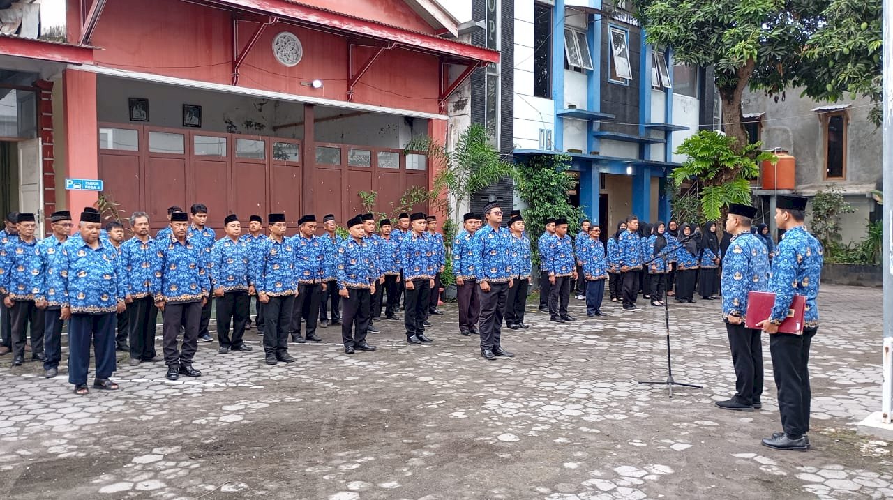 Upacara dalam rangka memperingati Hari Sumpah Pemuda ke-97 Tahun 2025 Kecamatan Manisrenggo