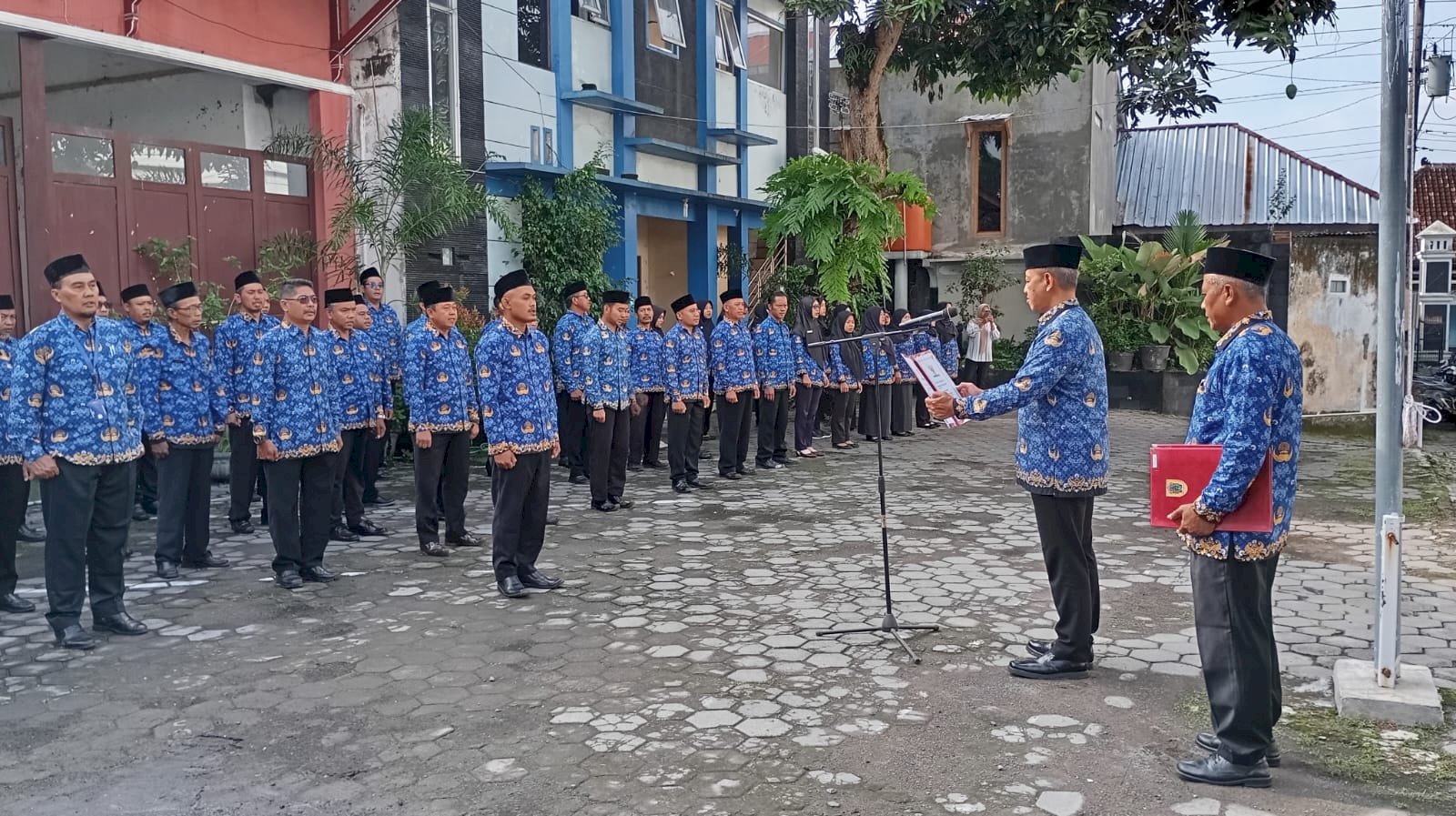 Upacara Hari Pahlawan Tahun 2025 Kecamatan Manisrenggo