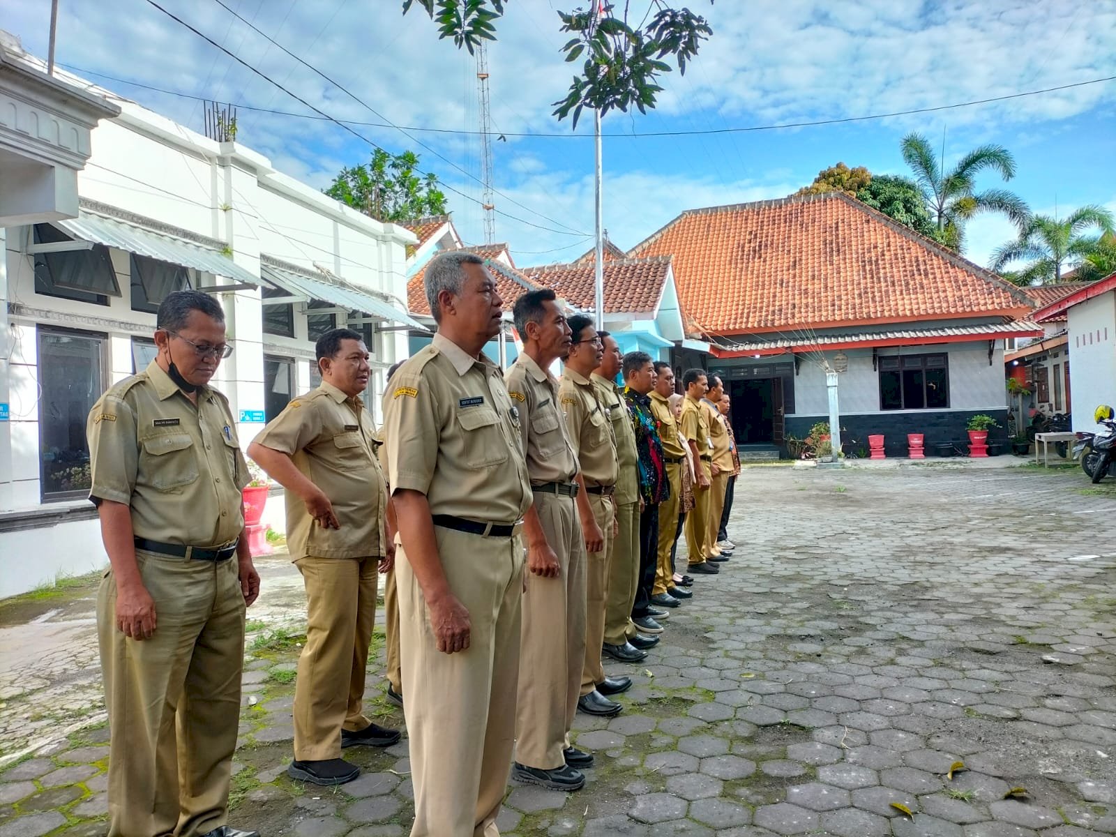 Apel Pagi Karyawan dan Karyawati Kecamatan Manisrenggo