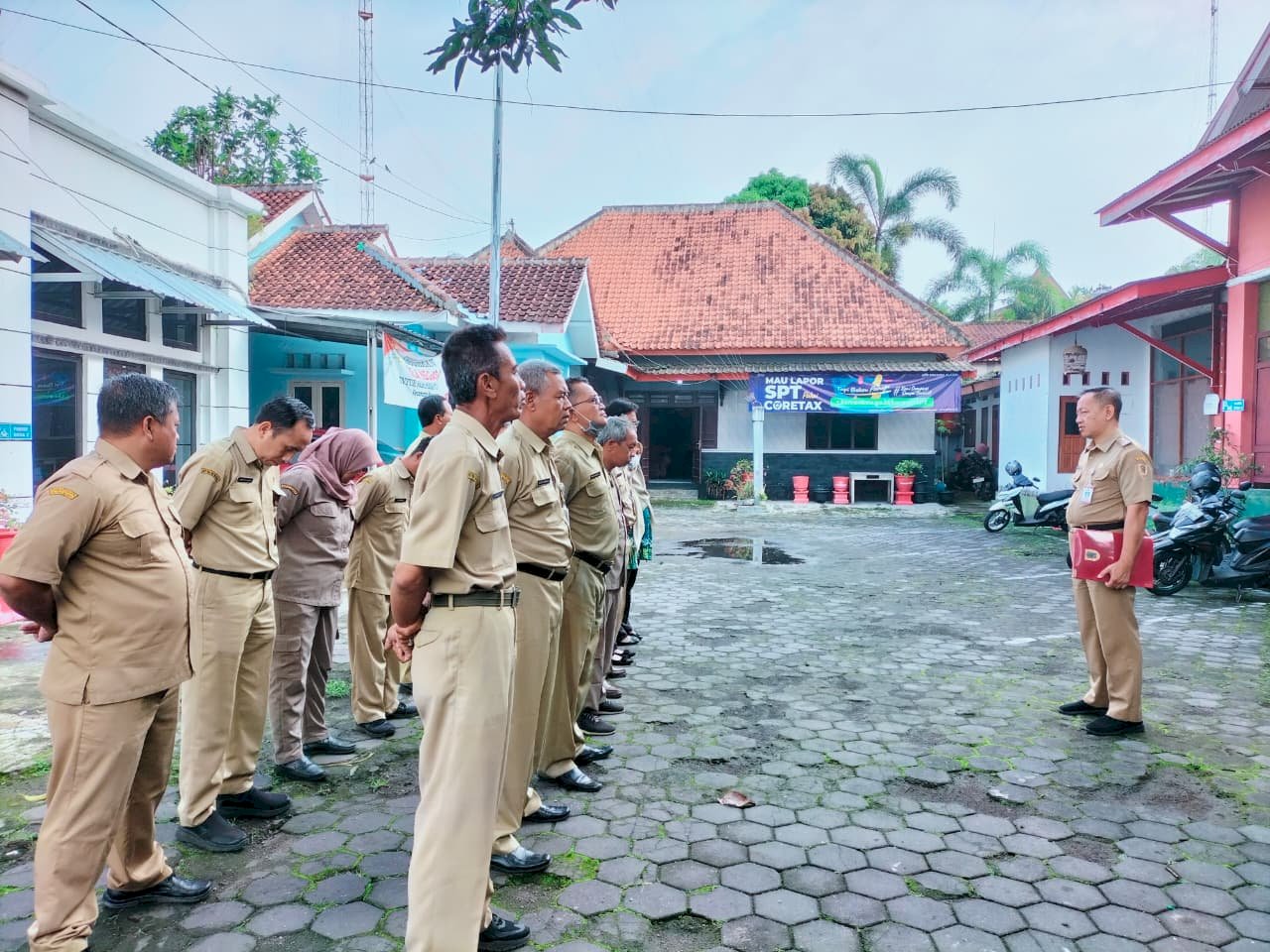 Apel Pagi Karyawan dan Karyawati Kecamatan Manisrenggo