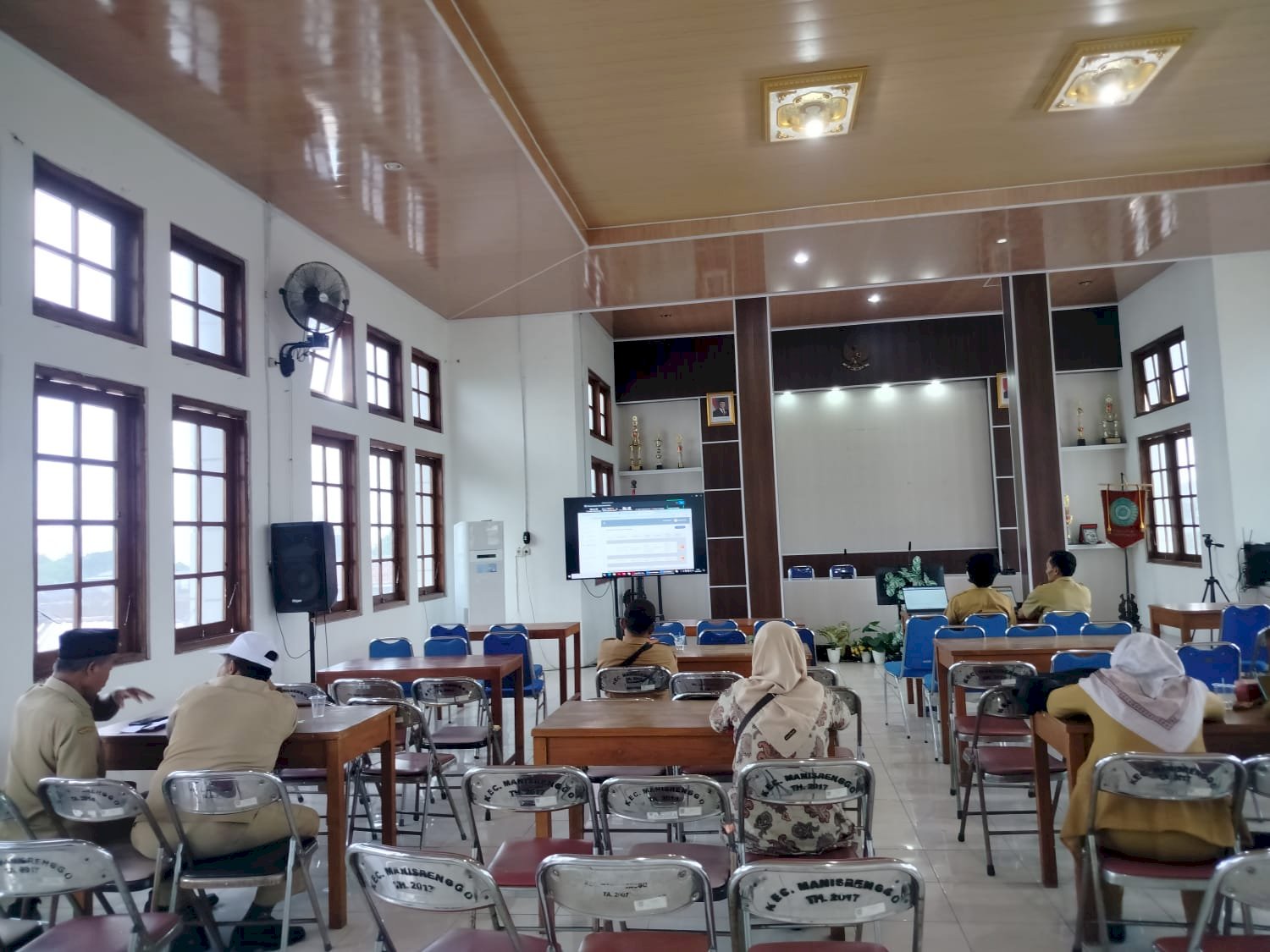 Zoom meeting persiapan pra Musrenbang stunting kecamatan Manisrenggo