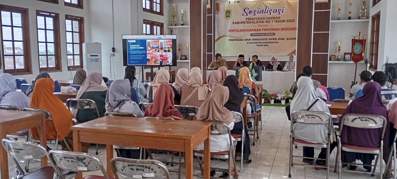 Sosialisasi Peraturan Daerah Kabupaten Klaten Nomor 1 Tahun 2023 tentang Penyelenggaraan Perizinan Berusaha Kecamatan Manisrenggo