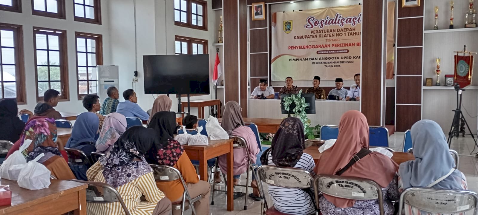Sosialisasi Peraturan Daerah Kabupaten Klaten Nomor 1 Tahun 2023 tentang Penyelenggaraan Perizinan Berusaha Kecamatan Manisrenggo