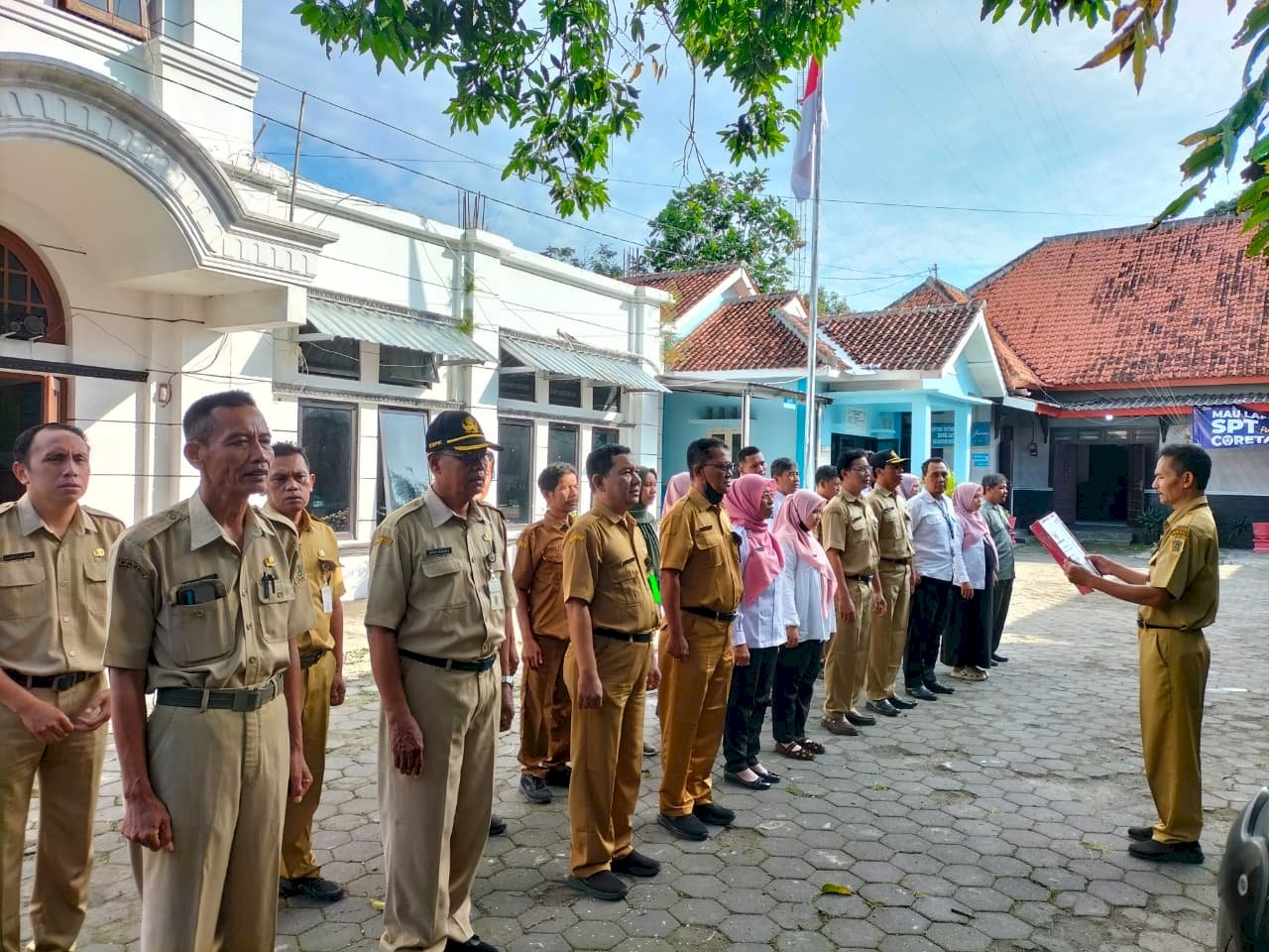 Apel Pagi Karyawan dan Karyawati Kecamatan Manisrenggo