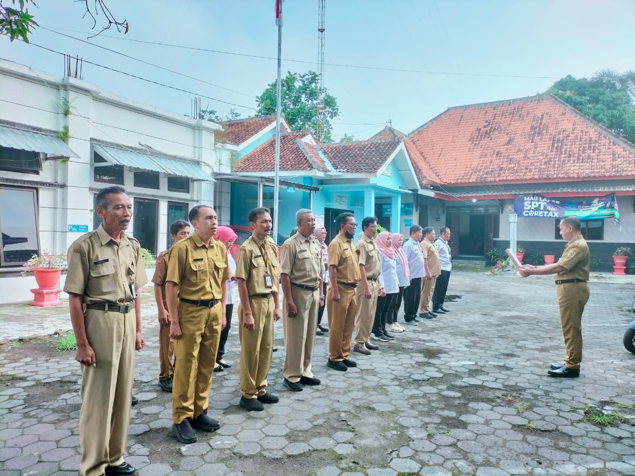 Apel Pagi Karyawan dan Karyawati Kecamatan Manisrenggo