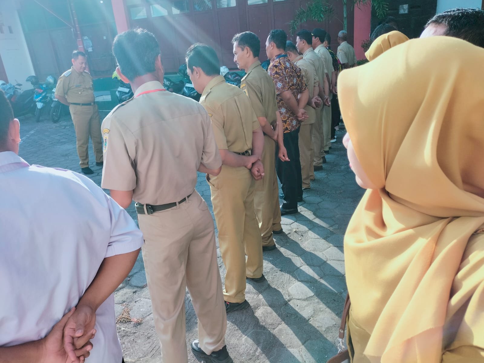 Apel Pagi Karyawan dan Karyawati Kecamatan Manisrenggo Minggu Pertama Bulan Juni 2026