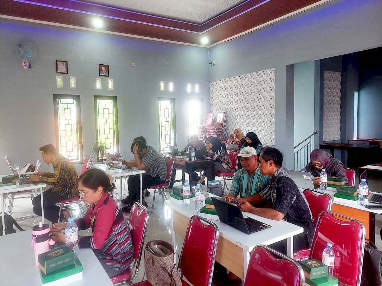 Pendampingan Pemutakhiran Informasi Publik Desa Di Wilayah Kecamatan Manisrenggo