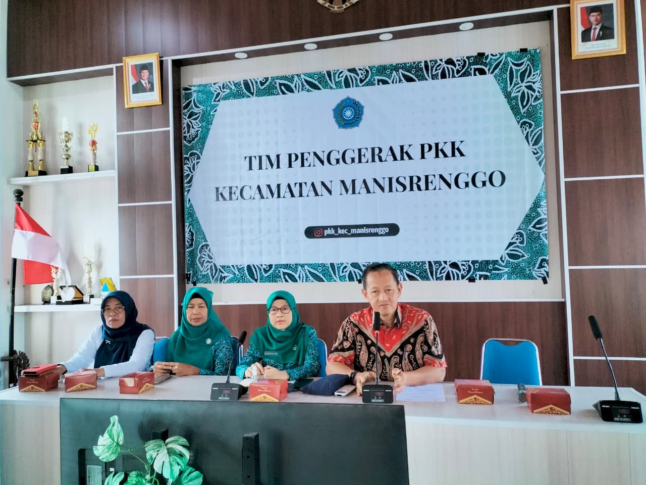 Pertemuan Rutin PKK Tingkat Kecamatan Manisrenggo