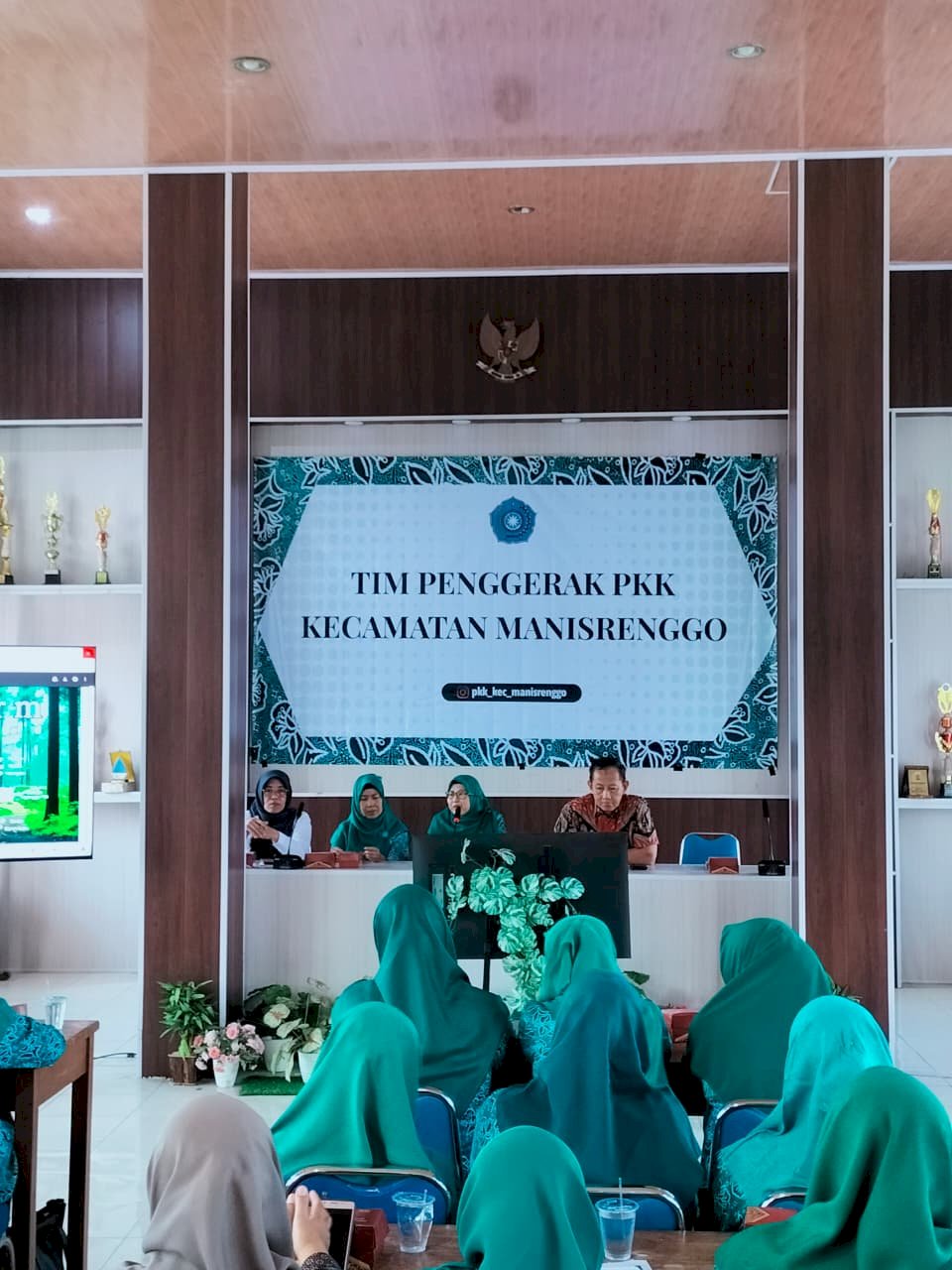 Pertemuan Rutin PKK Tingkat Kecamatan Manisrenggo