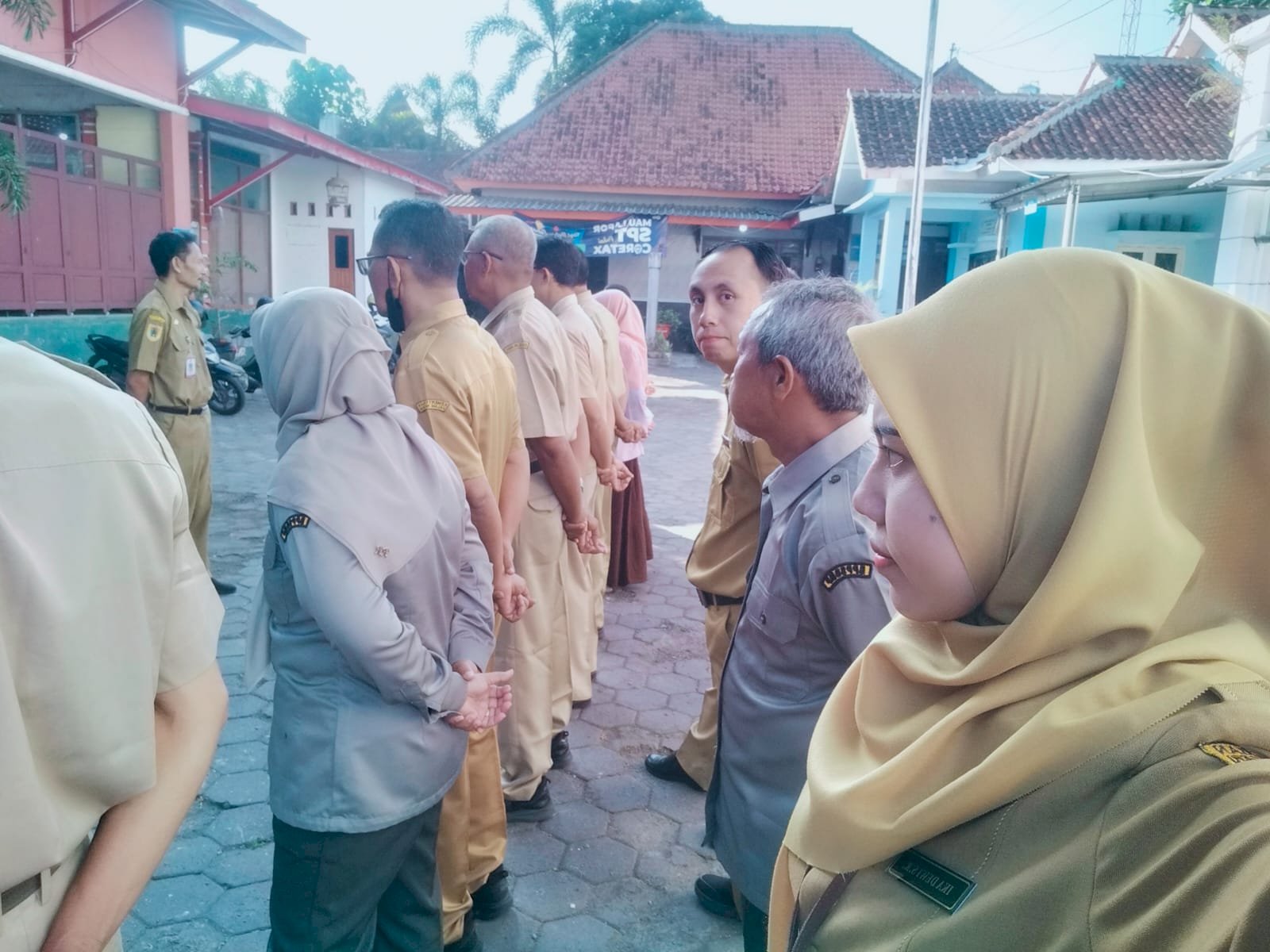 Apel Pagi Karyawan dan Karyawati Kecamatan Manisrenggo