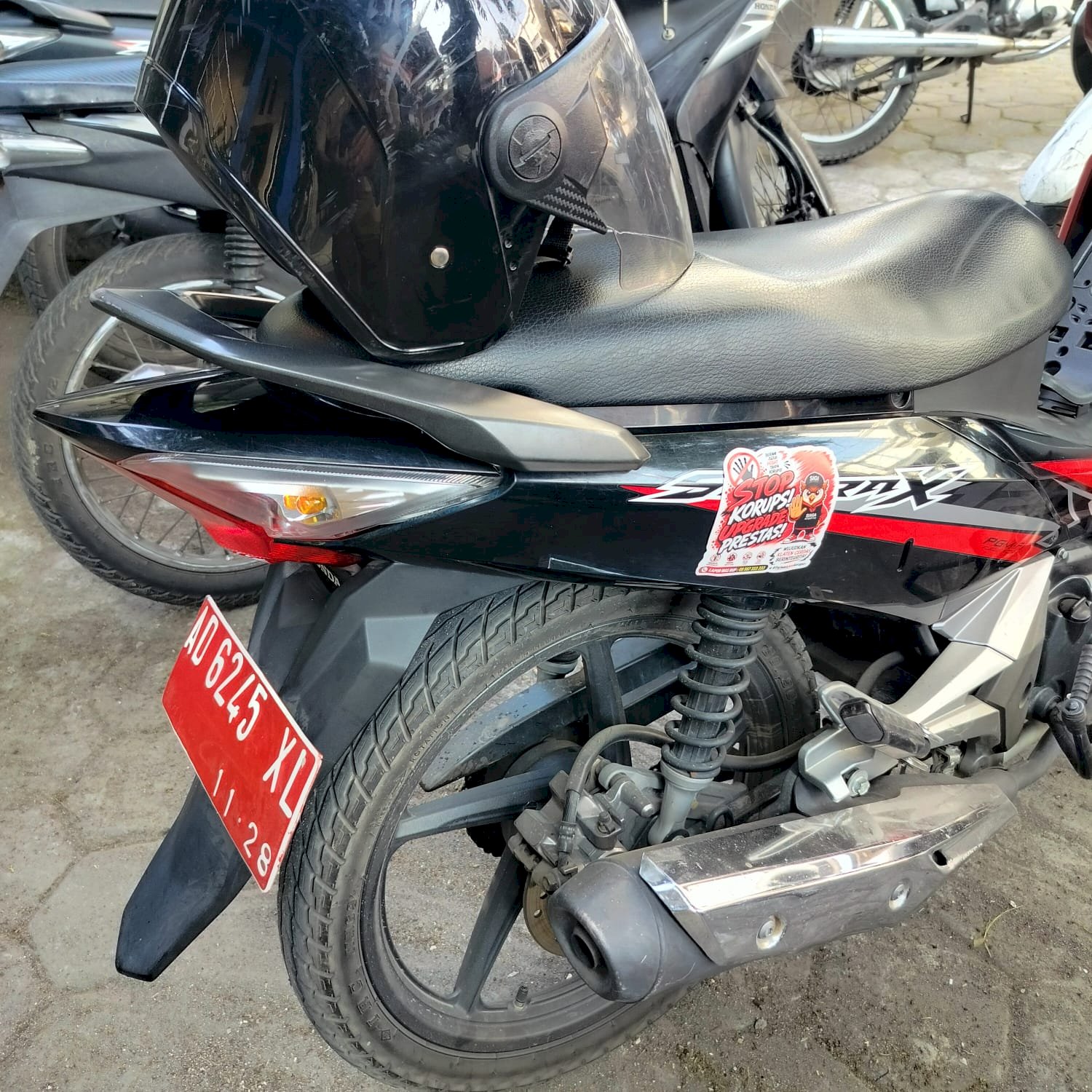 Apel Integritas dan Pemasangan Banner & Stiker Antikorupsi Kecamatan Manisrenggo