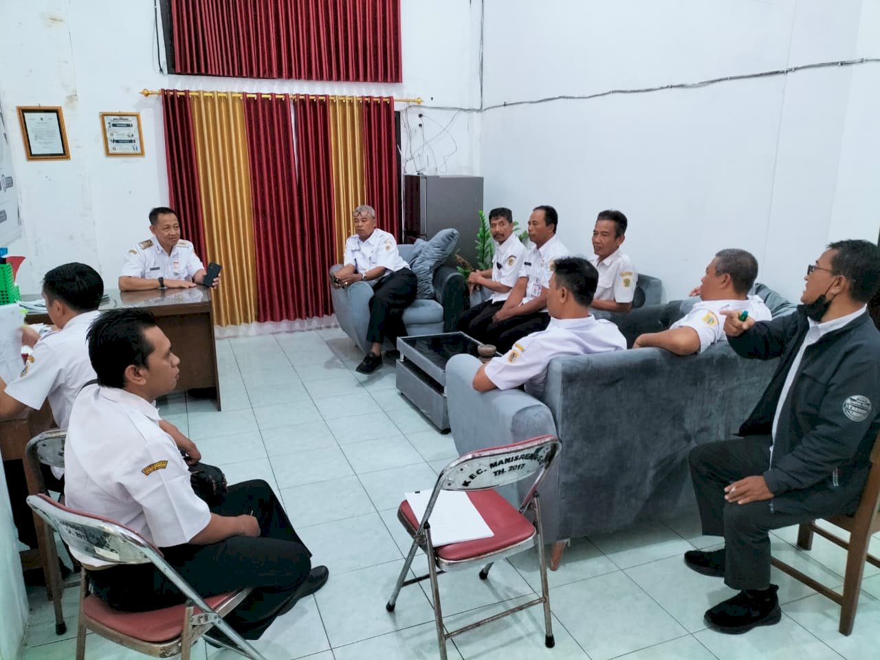 Rapat Internal terkait Evaluasi Realisasi Kegiatan bulan Juli sampai dengan bulan Agustus 2026 Kecamatan Manisrenggo