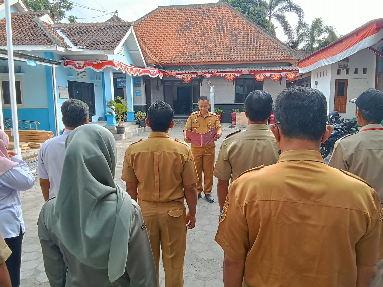 Apel Pagi Karyawan dan Karyawati Kecamatan Manisrenggo