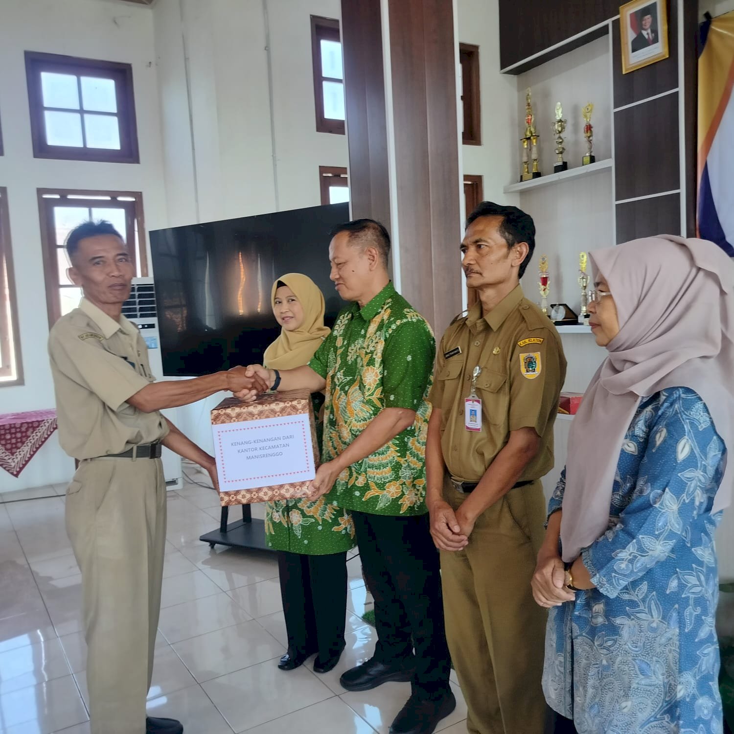 Serah Terima Jabatan dan Lepas Sambut Camat Manisrenggo dan Sekretaris Kecamatan Manisrenggo Tahun 2026
