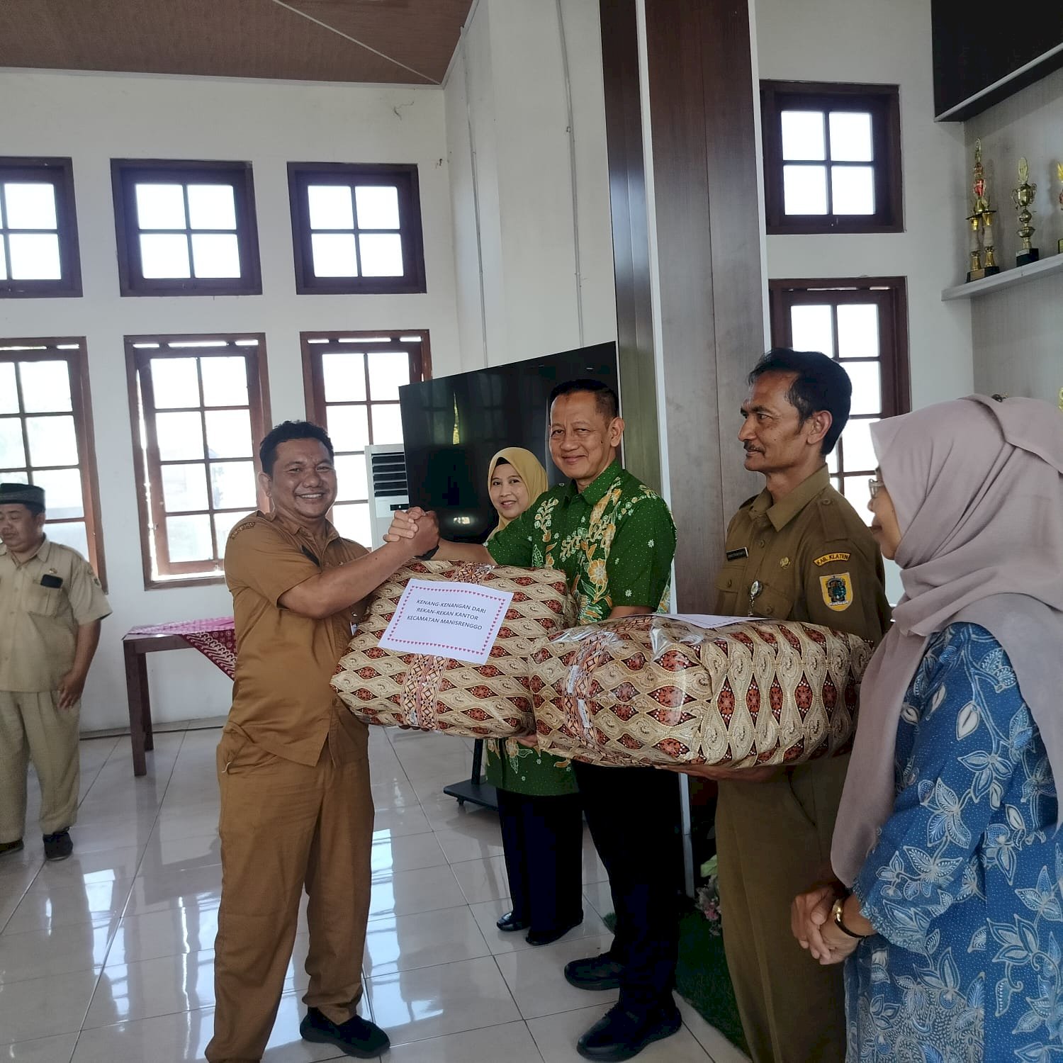 Serah Terima Jabatan dan Lepas Sambut Camat Manisrenggo dan Sekretaris Kecamatan Manisrenggo Tahun 2026
