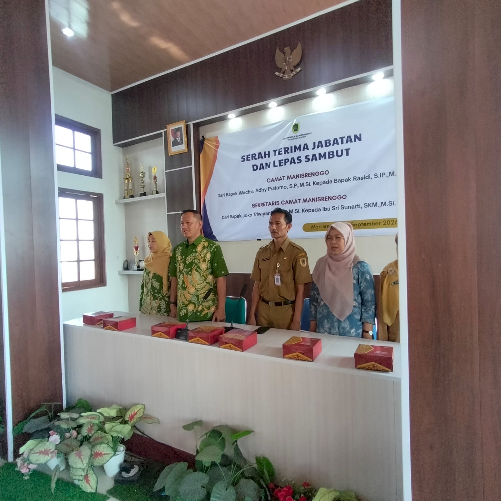 Serah Terima Jabatan dan Lepas Sambut Camat Manisrenggo dan Sekretaris Kecamatan Manisrenggo Tahun 2026