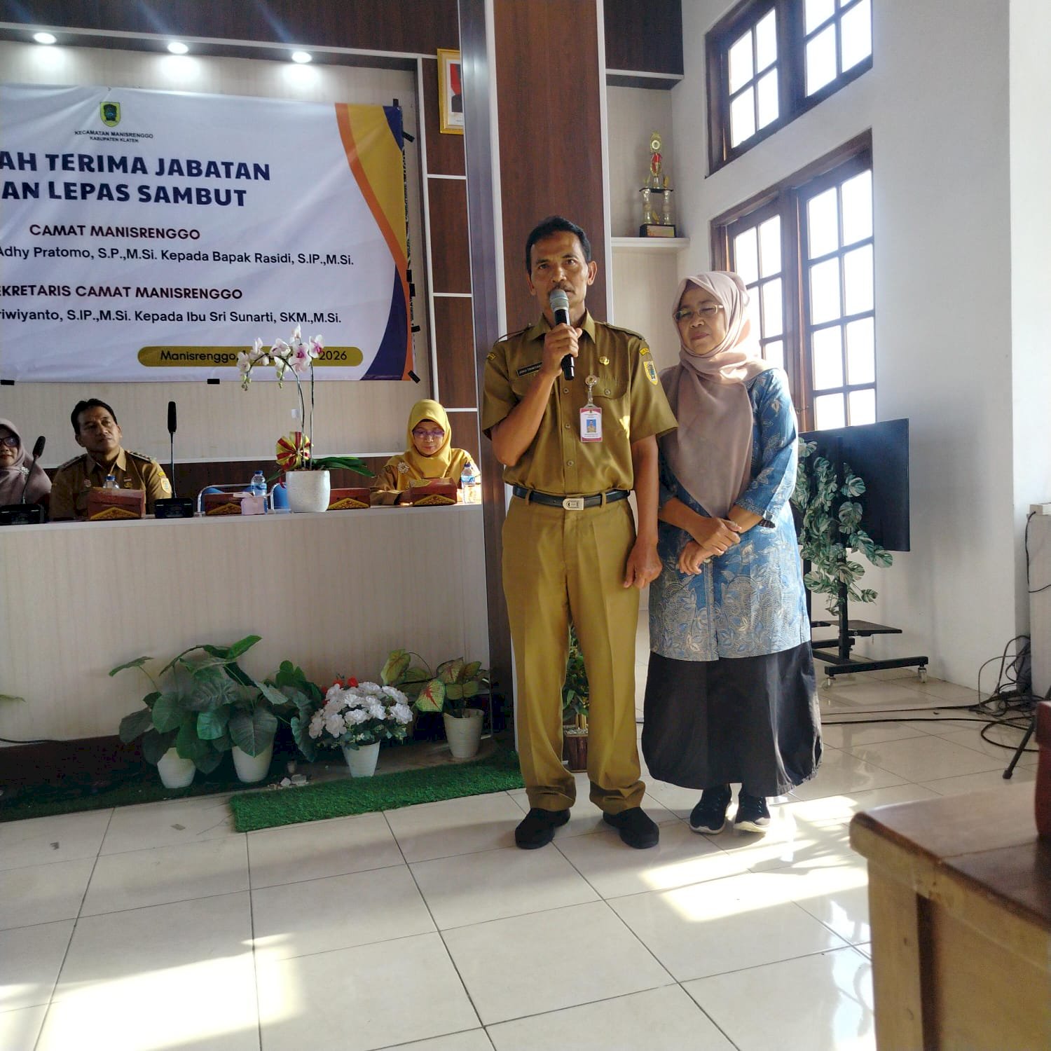 Serah Terima Jabatan dan Lepas Sambut Camat Manisrenggo dan Sekretaris Kecamatan Manisrenggo Tahun 2026