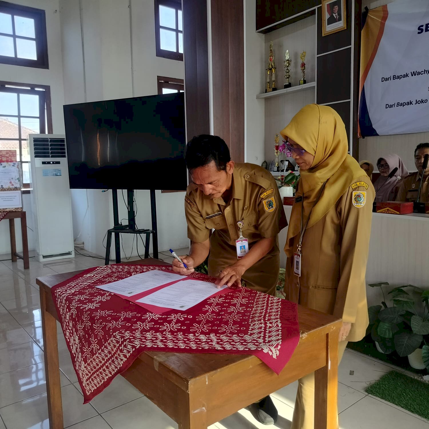 Serah Terima Jabatan dan Lepas Sambut Camat Manisrenggo dan Sekretaris Kecamatan Manisrenggo Tahun 2026