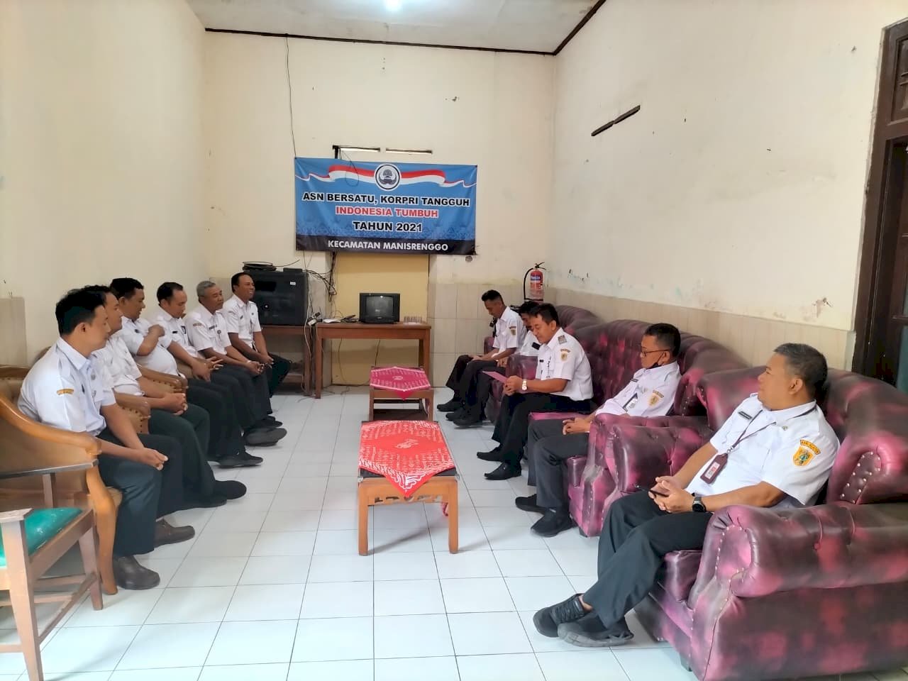 Rapat Koordinasi Internal ASN Kecamatan Manisrenggo