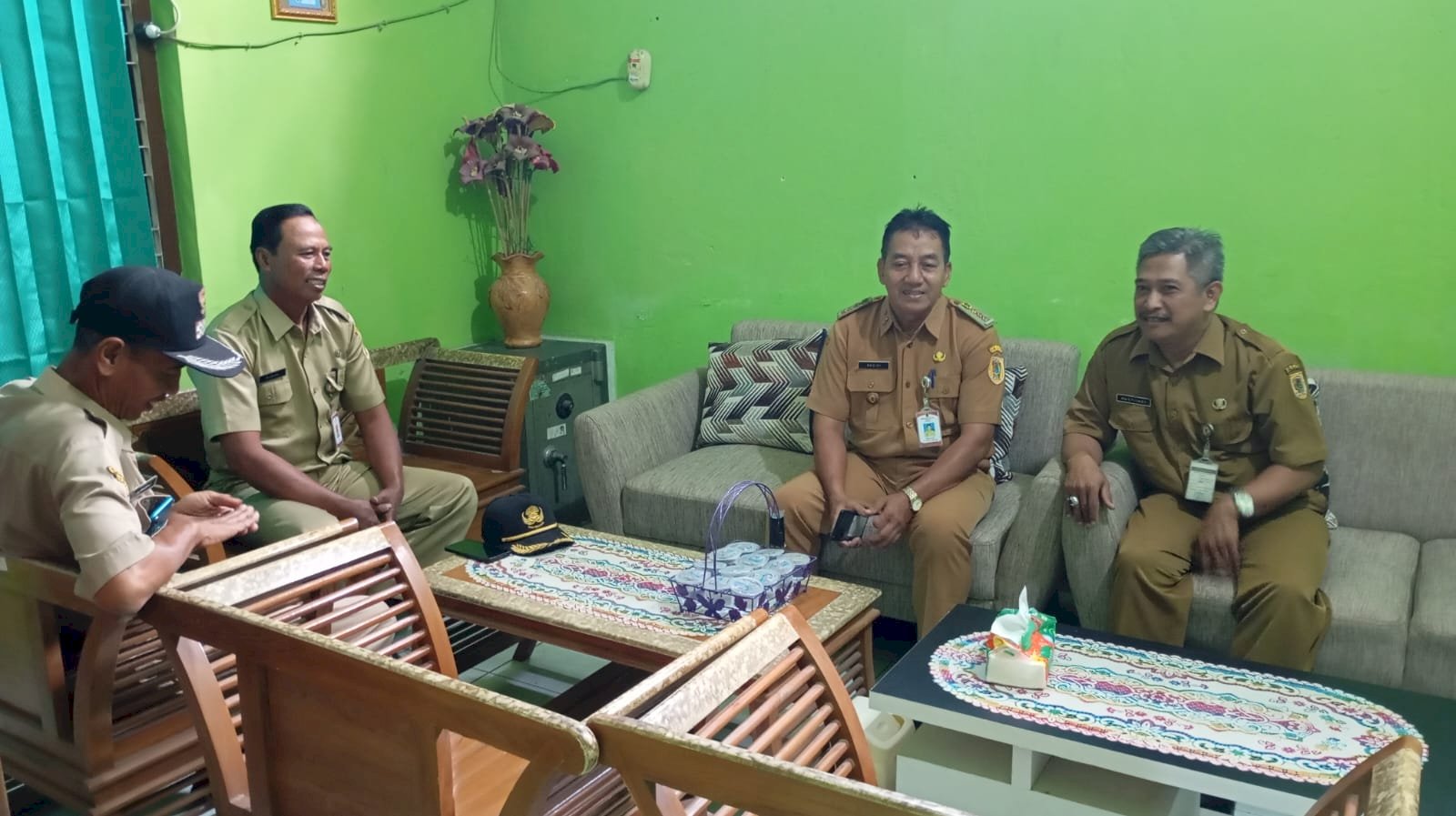 Silaturahmi Camat Manisrenggo sebagai bentuk Sinergitas dengan FORKOPIMCAM Manisrenggo