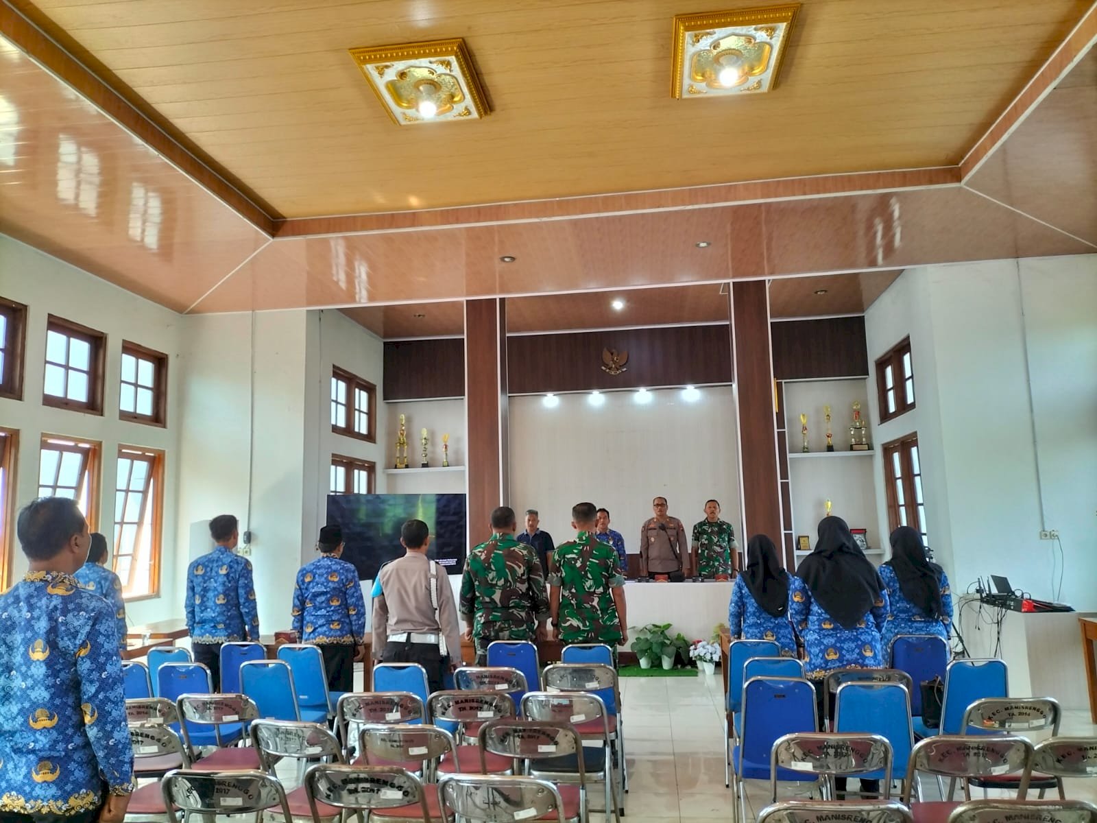 Rapat Pembubaran Panitia HUT Pemda Klaten ke-222 dan HUT ke-81 Republik Indonesia Kecamatan Manisrenggo